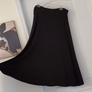 Ladies flowy maxi skirt